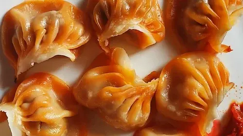 चिकन मोमोज़ – CHICKEN MOMOS (12 PKT/CTN)